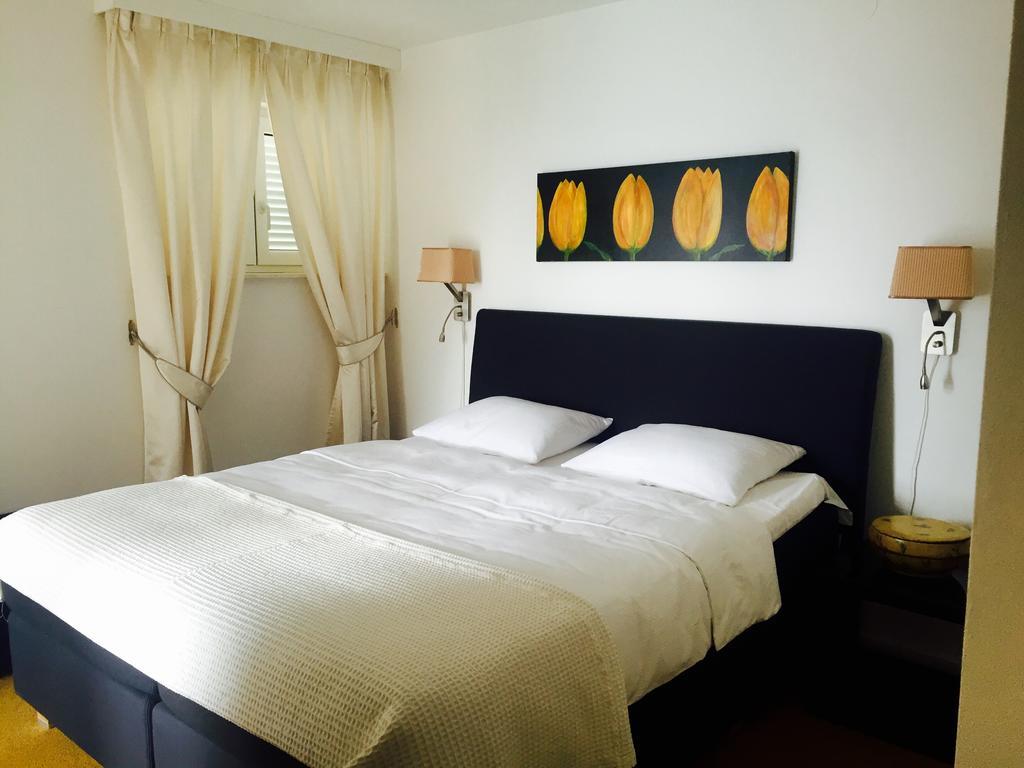 Apartments Villa Manda 诺维·维诺多尔斯基 外观 照片